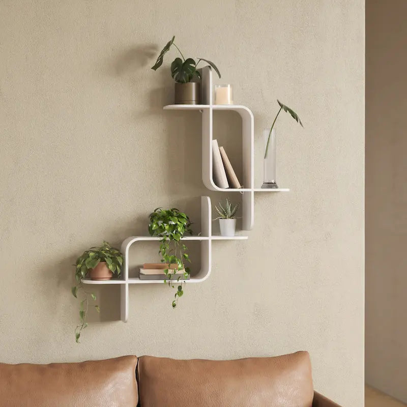 Moderne Wandablage aus Formsperrholz