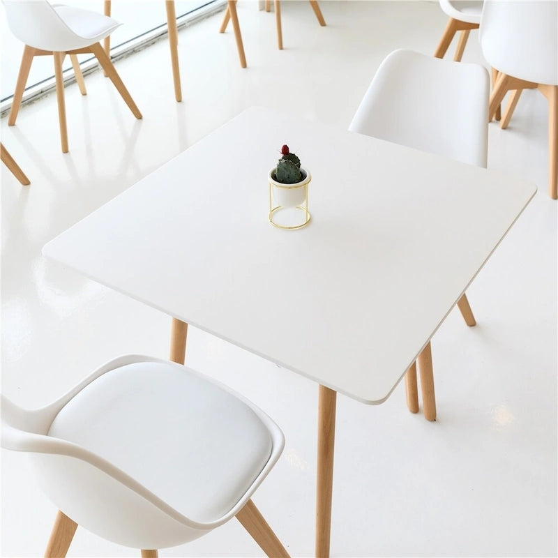 Set van 4 eetkamerstoelen met moderne, zacht gevoerde zittingen